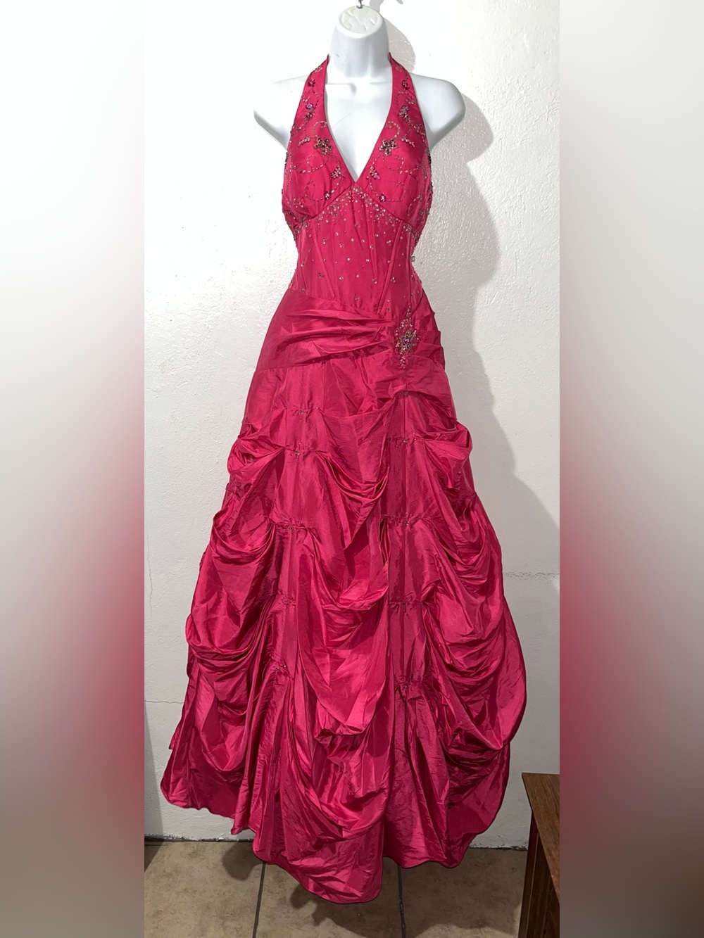 NWT Vtg Cinderella Beaded Halter Ball Gown Dress Taffeta Tiered Ruffled Sz 4 Y2K